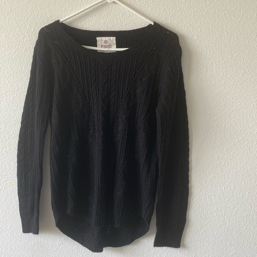 Perfect pull over for women size large